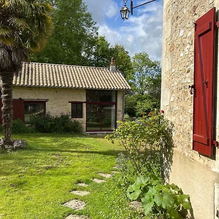 Au Coeur Du Jardin * Souvigné