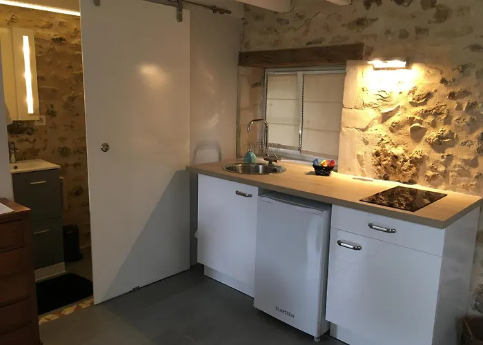 Au Coeur Du Jardin Homestay *